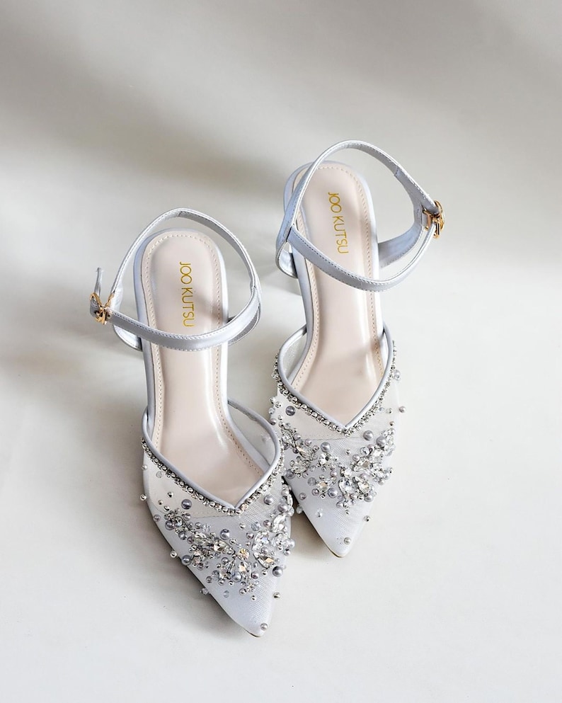 silver pearl embellishment party shoe, metallic classy elegant wedding guest heels, rhinestone classic shoe, handmade glam pointed toe shoe image 1