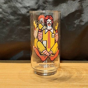 Vintage 1977 McDonald&#39;s Promotional Glass -  Ronald McDonald - Collector Series