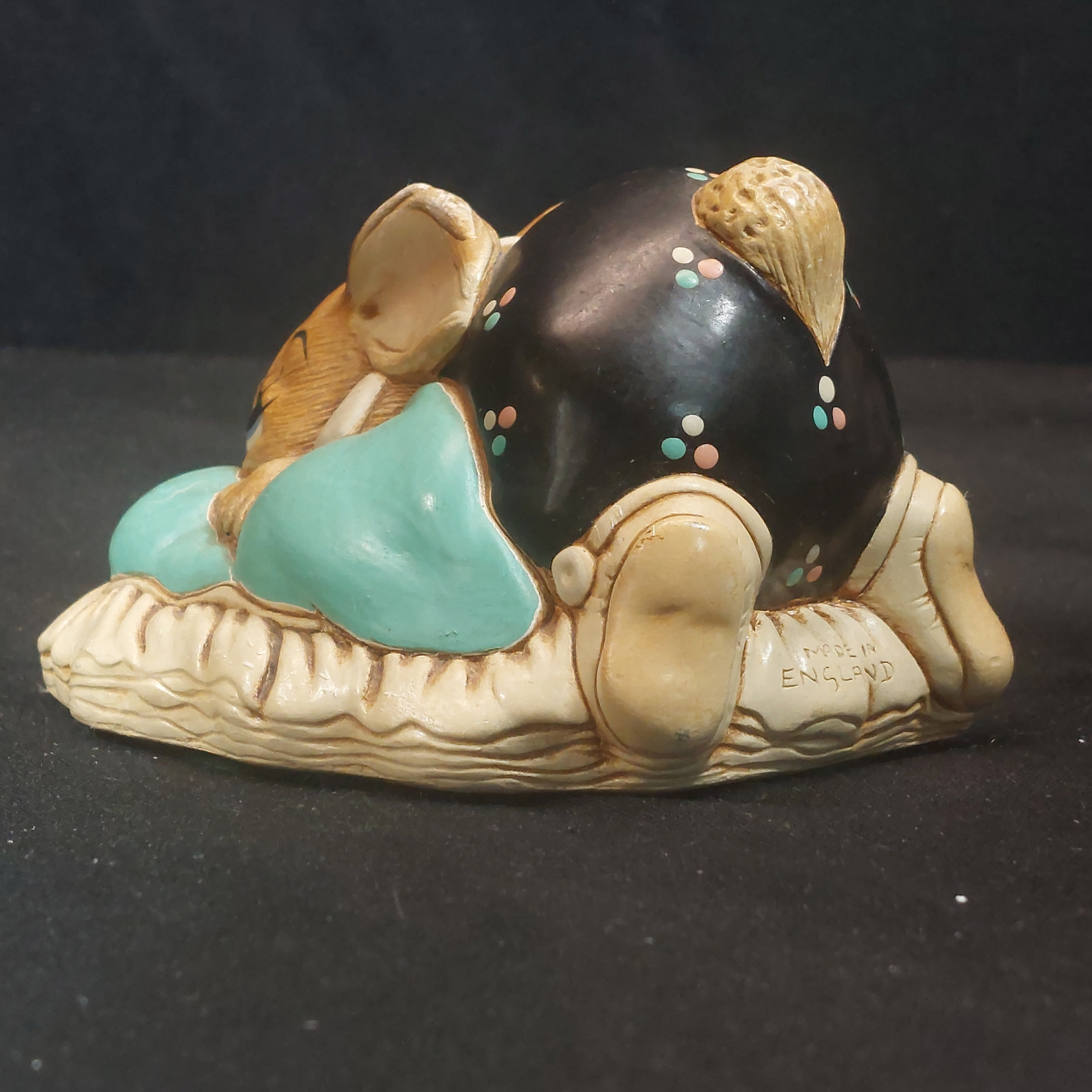 ヴィンテージ　ディアンドル Vintage 1970's - 1980's Pendelfin Rabbit - Dodger - Bunny