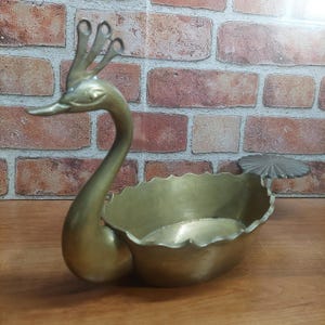 Vintage Circa 1960&#39;s - 1970&#39;s Brass Peacock Planter