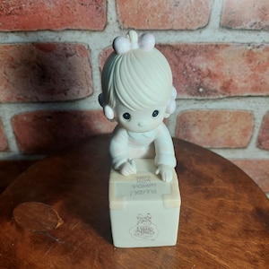 Vintage 1987 Precious Moments Porcelain Figurine by Enesco - Symbol of Membership - No. E-0007 - Sharing is Universal