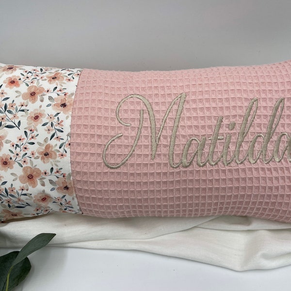 Baby Kissen mit Name personalisiert , Geburtskissen, Quitte, Waffelpique, rosa,