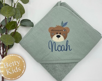 Kapuzenhandtuch mit Name, personalisiert, Frottee, Baby Handtuch, Badetuch altgrün, 100 x 100 cm oder 75 x 75 cm