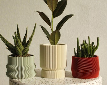 Set of 3 small 3D printed plant pots HOMER, MAYLA, ELIF in pistacco green, almond cream & amarena red