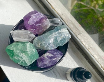 Green Fluorite ,Amethyst  & Clear Obelisk Crystal Stone Nature Aroma Essential Oil Diffuser Potpourri Gift box Set | Home Decor |