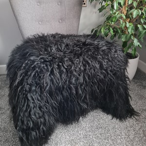 Icelandic Sheepskin Rug Natural Black Curly (Not Dyed) Long Fleece Genuine Sheepskin Rug Real Very Soft Pelt