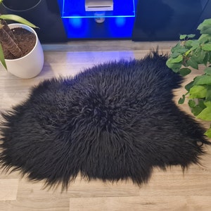 Icelandic Sheepskin Rug Natural Black Straight or Curly (Not Dyed) Long Fleece Genuine Sheepskin Rug Real Very Soft Pelt image 7