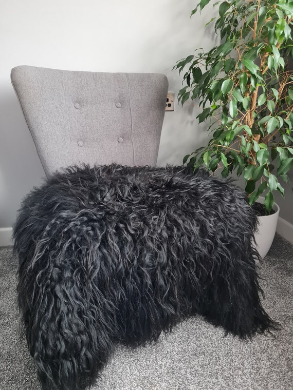 Icelandic Sheepskin Rug Natural Black Curly (Not Dyed) Long Fleece Genuine Sheepskin Rug Real Very Soft Pelt