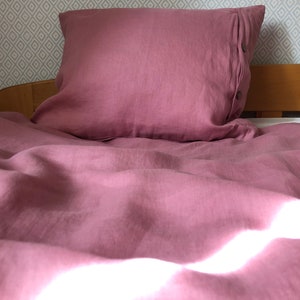 Indian pink linen bedding image 2