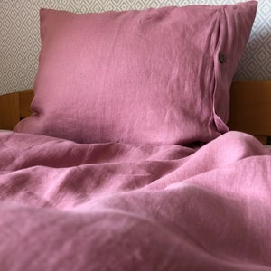 Indian pink linen bedding image 1