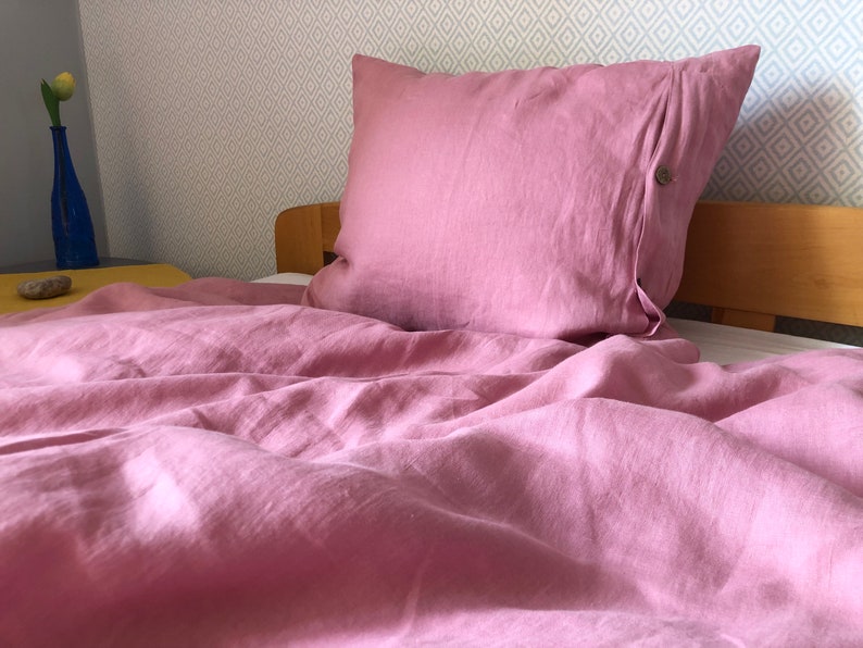 Indian pink linen bedding image 8