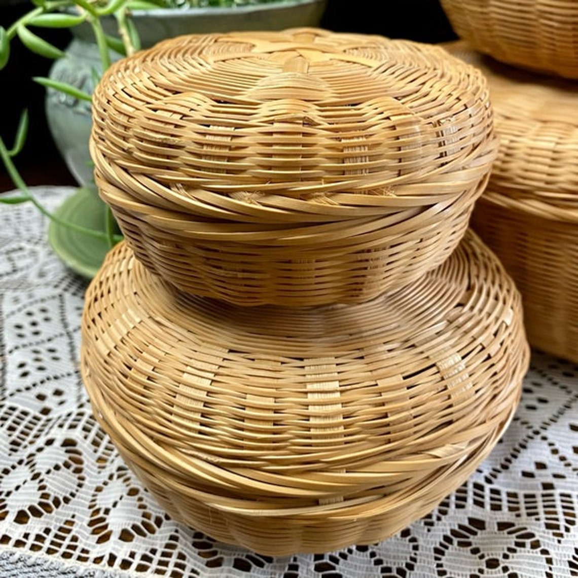 Vintage Round Hand Woven Nesting Baskets With Lids Etsy
