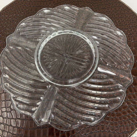 Vintage Clear Glass Serving Plate Platter Round Scalloped Etsy