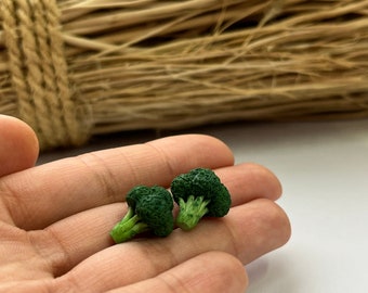 Broccoli / miniatures scale 1:12 / dollhouse tiny vegetable /1/6 scale food / miniature vegetable for diorama / realistic miniature broccoli