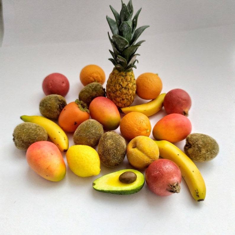Miniature Banana 1:6 Scale Miniature Realistic Fruit - Etsy