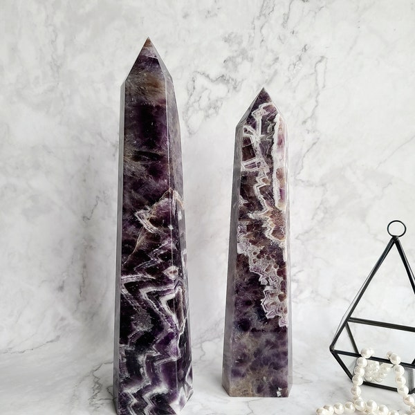 Large dream amethyst tower, Purple energy healing decor generator