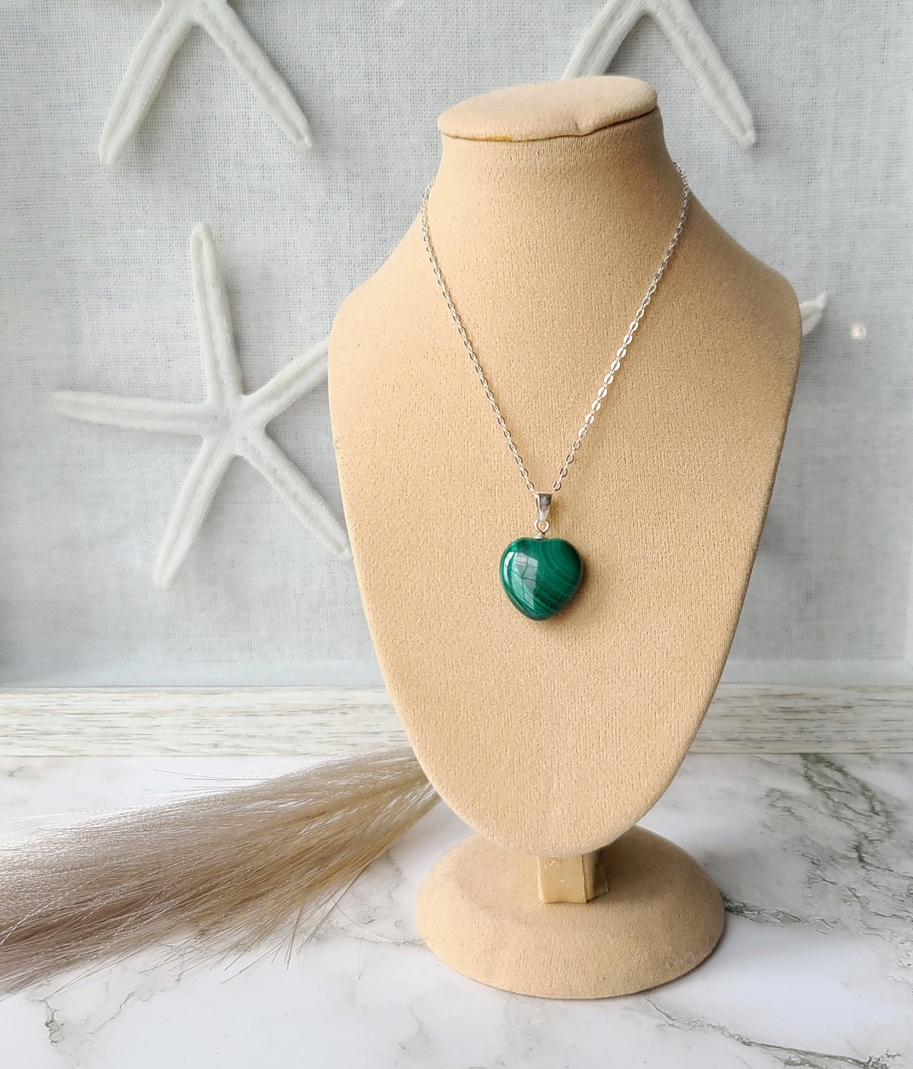 Malachite heart necklace – The Spiral Rock