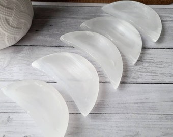 Tazón de luna de selenita, limpiador de cristal blanco carga de plato de joyería