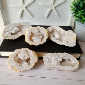 White geode crystal cluster, Natural formation sparkling druzy crystal geode