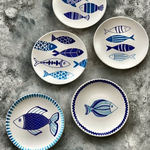 Plate Set, Hand Painted Decorative Wall Plates, Set of 5 Pieces With Hangers, Fish Figures, Host Gift, Holiday Gift Set of 5