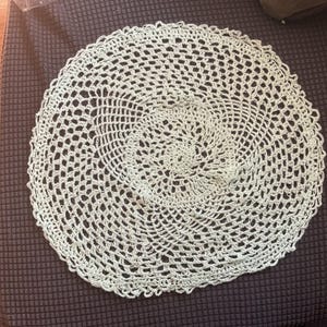 M size table cloths