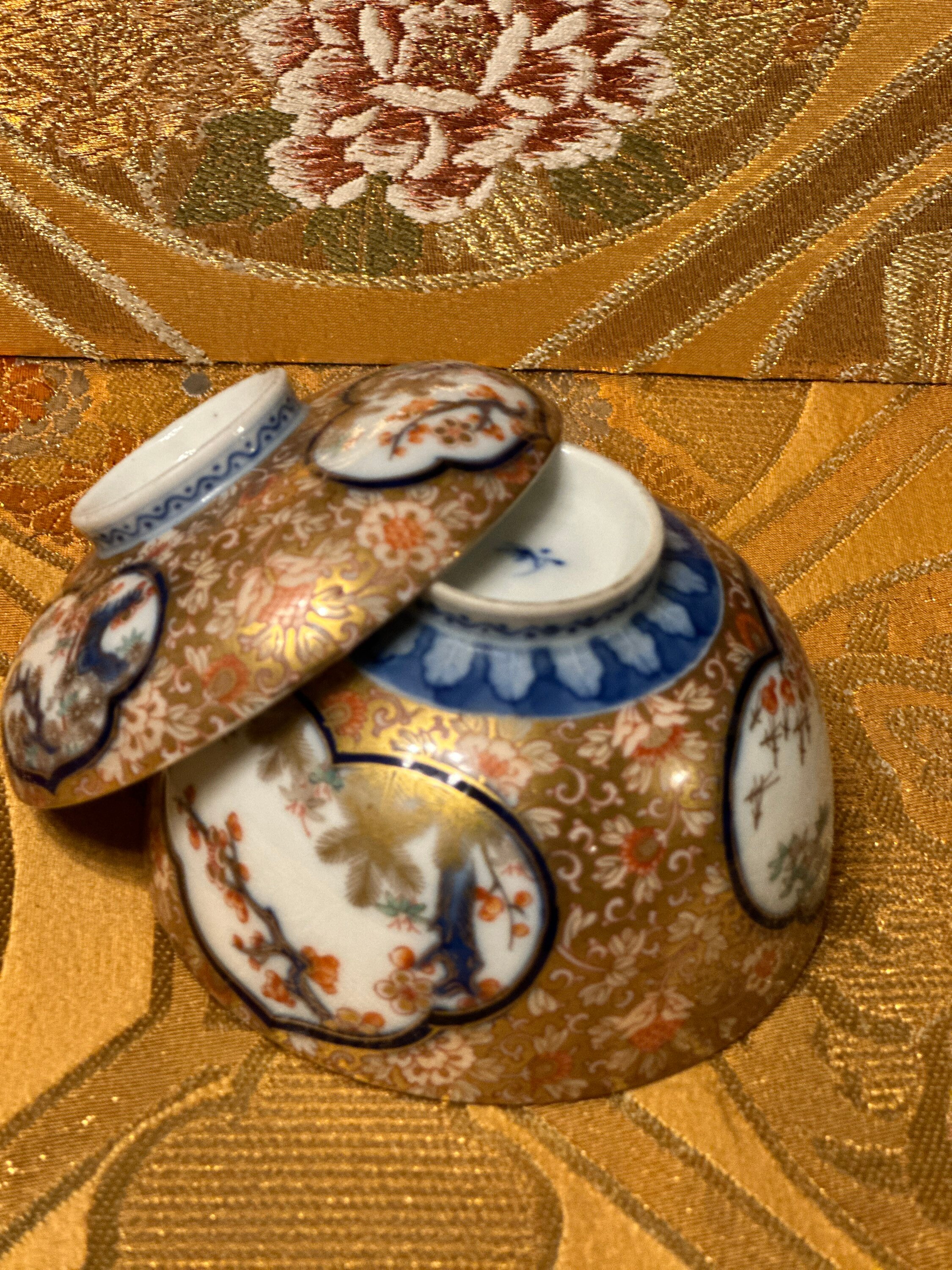 Shipping Free Set of Vintage Japanese Porcelain Container With a