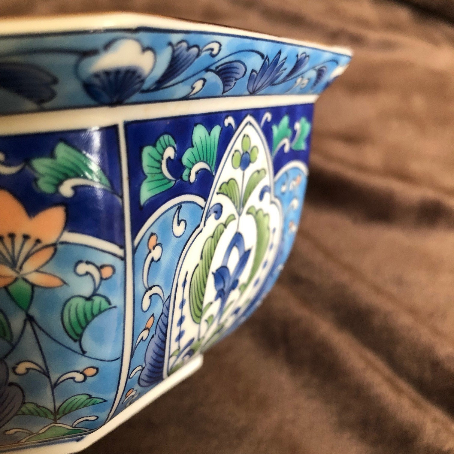 送料無料 ヴィンテージ 日本製磁器 美しい八角形ボウル 鮮やかなブルー