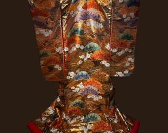 Free Shipping, ceremonial kimono UCHIKAKE heavily woven obi-like brocade, worn over another kimono to drag. rod. 05-0004