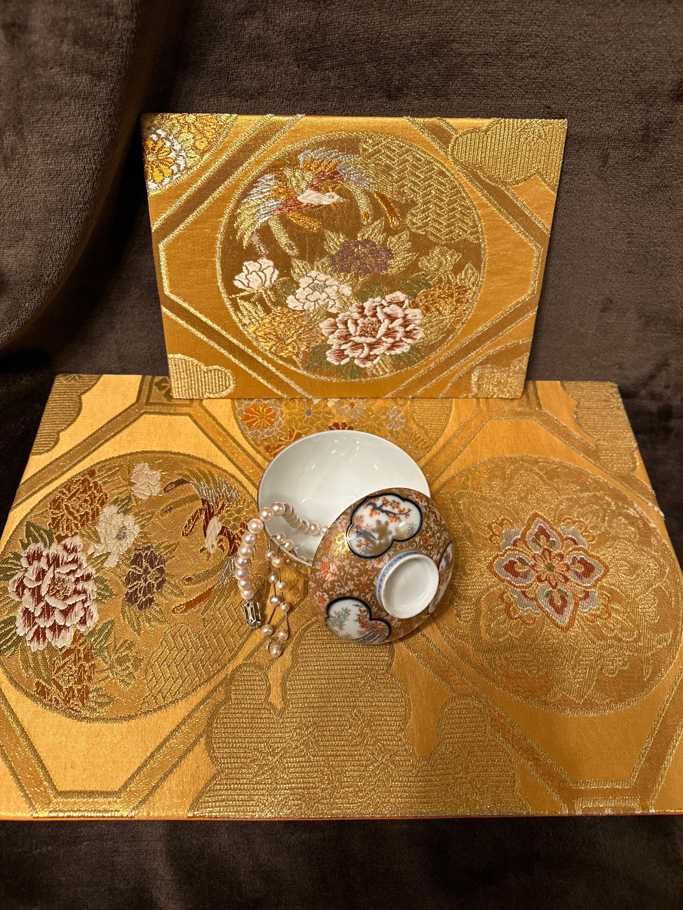 Shipping Free Set of Vintage Japanese Porcelain Container With a