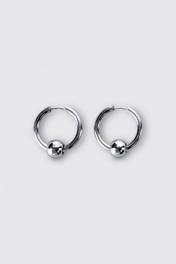 Pendientes de aro gruesos de acero 316L · Aretes unisex de bola 25 mm · Aros resistentes minimalistas · Joyería industrial · Plata fría.