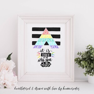 Impressão | Arte da bandeira Straight Pride Ally | Handletter | Espaço seguro “É seguro ser quem você é” | 5x7 ou 8x10