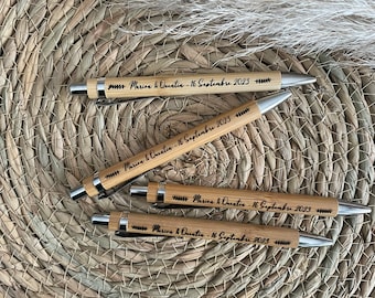 30 Stylos à Bille En Bois Avec Message 'Schön, Dass Du Da Bist' – Idéal Pour Mariages, Anniversaires & Remerciements – Coffret Cadeau Invités Prêt à Offrir