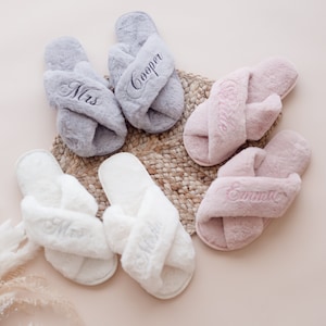 Fluffy Slippers for women, Slippers, gift for girlfriend, gift for her, wedding gift ideas gift for mum gift for sister gift for woman