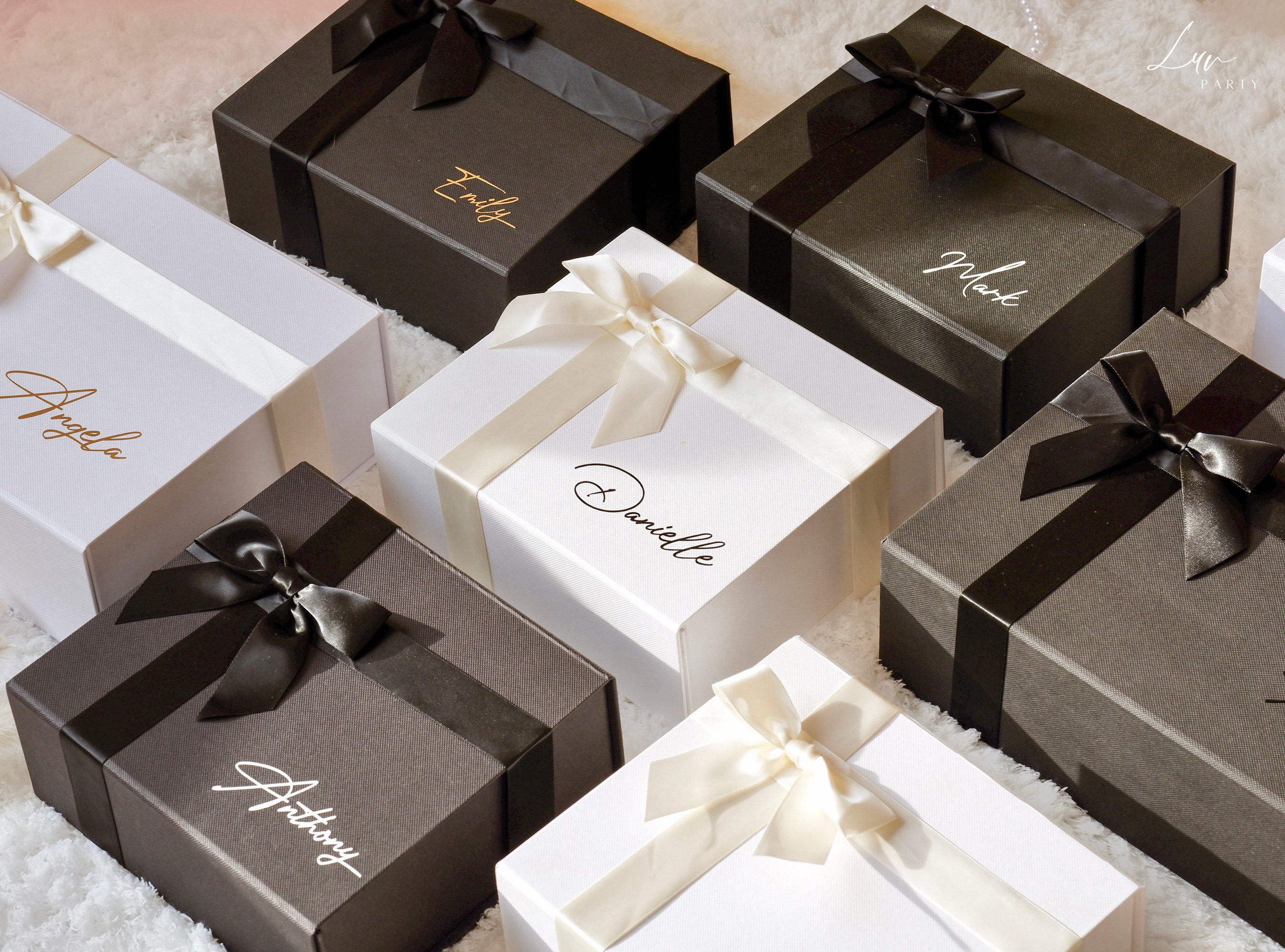 Custom Gift Boxes