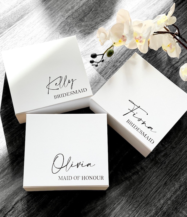 Magnetic Closure Box, Personalized Bridesmaid Box, Groomsmen Box Personalised Gift Box, Gift Ideas Bridesmaid Proposal Box Empty Box zdjęcie 1