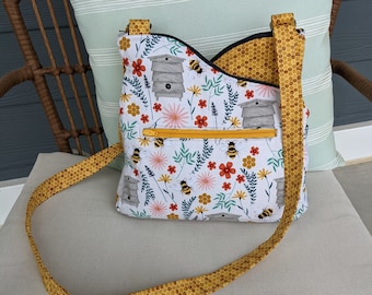 Zip To It: Beekeeper Print Crossbody Bag – Honeycomb Zipper Purse