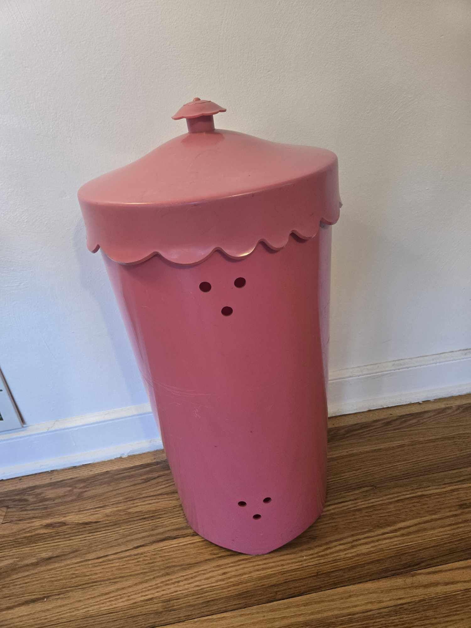Vintage 1960s Pink Plastic Laundry Hamper | Mid-century Bathroom