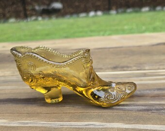 Fenton Amber Glass Slipper Shoe – Fancy Scroll and Floral Design, Vintage