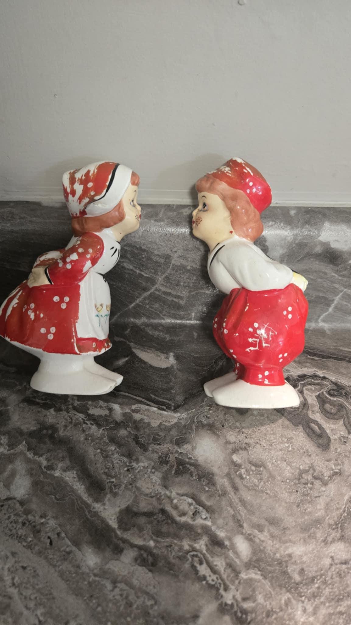 Vintage Ceramic Dutch Kissing Boy and Girl - Etsy
