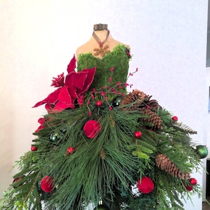 Gold Mannequin Tree Unique Christmas Tree | Christmas Centerpiece | Dress  Form | Christmas Dcor | Custom Colors Available - Etsy
