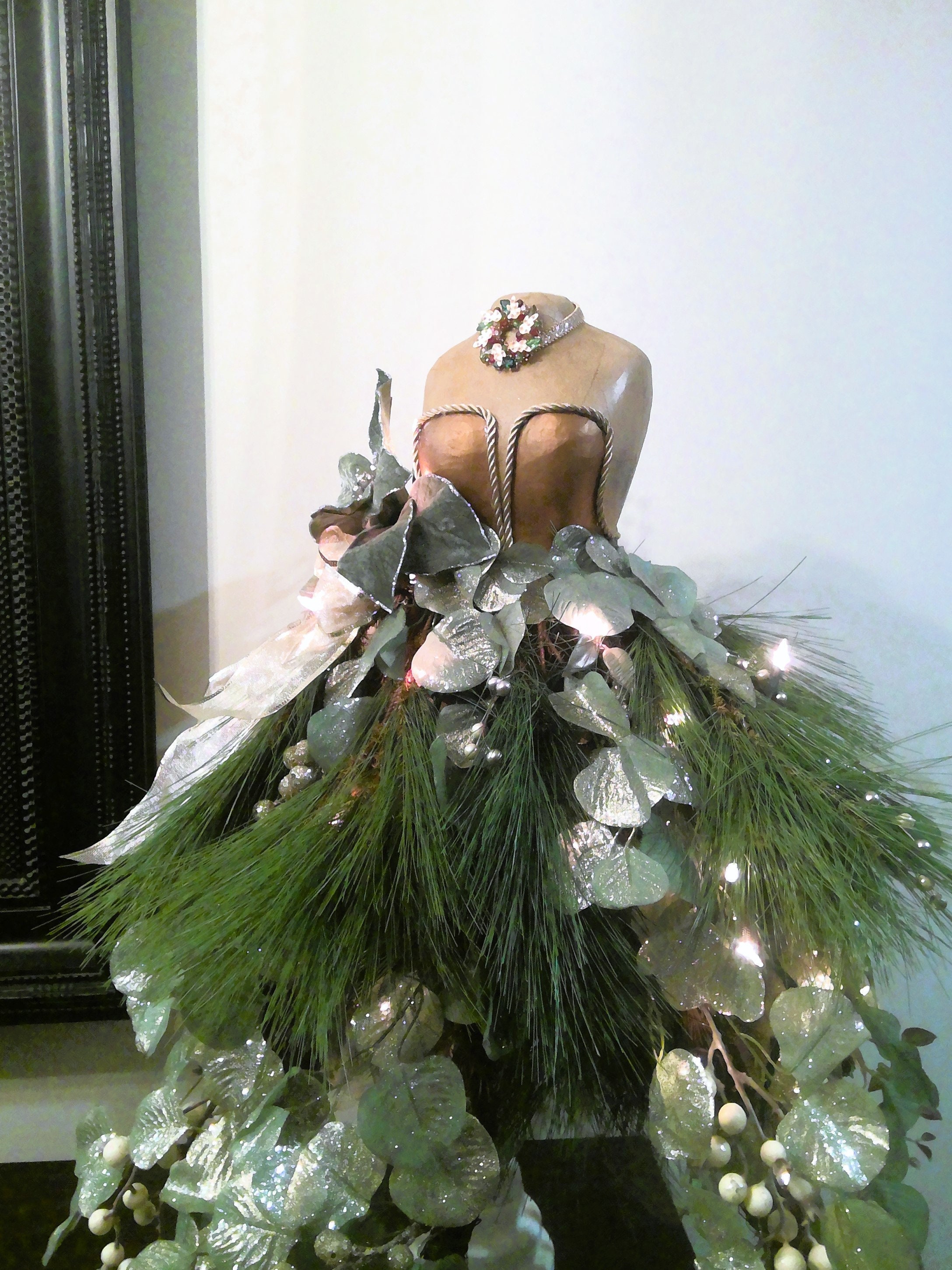 lady dress form christmas tree How to Create a Dress Form Christmas Tree