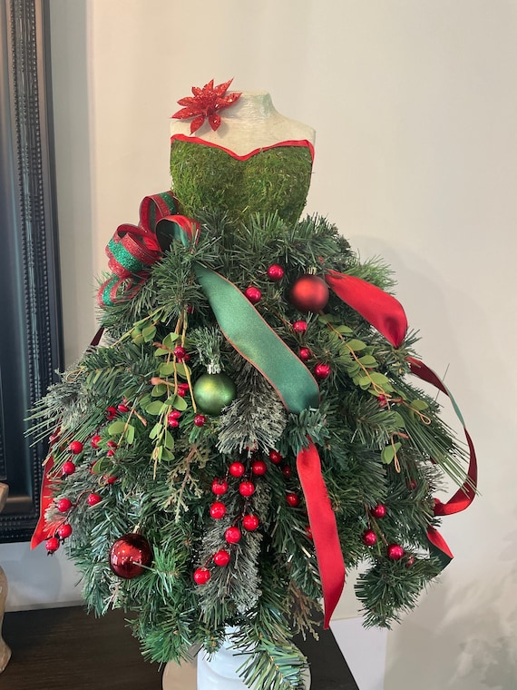 Mannequin Christmas Tree | Couture Red Christmas Centerpiece | Decorated  Dress Form | Red Velvet Christmas Holiday Tree - Etsy
