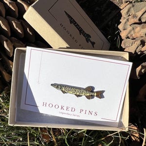 Tiger Muskie Enamel Pin – Fishing Lapel Pin with Gift Box, Tiger Muskie Badge, Fly Fishing Gift for Anglers & Outdoorsmen image 3