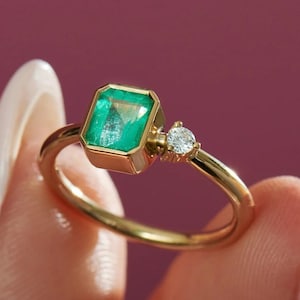 Princess Cut natuurlijke emerald statement ring, AAA-kwaliteit smaragd bezaaid met vintage diamanten ring, 14/18 kt massief gouden solitaire emerald ring
