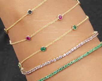 Pulsera de esmeralda natural tallada a medida, pulsera con bisel de esmeralda, pulsera de esmeralda de oro macizo de 14 k, delicada pulsera de tenis con esmeralda.