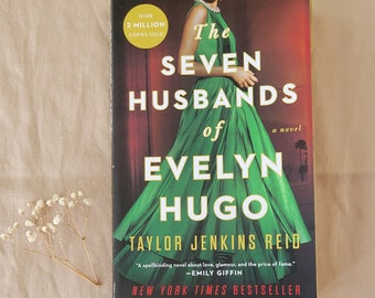 The Seven Husbands of Evelyn Hugo by Taylor Jenkins Reid