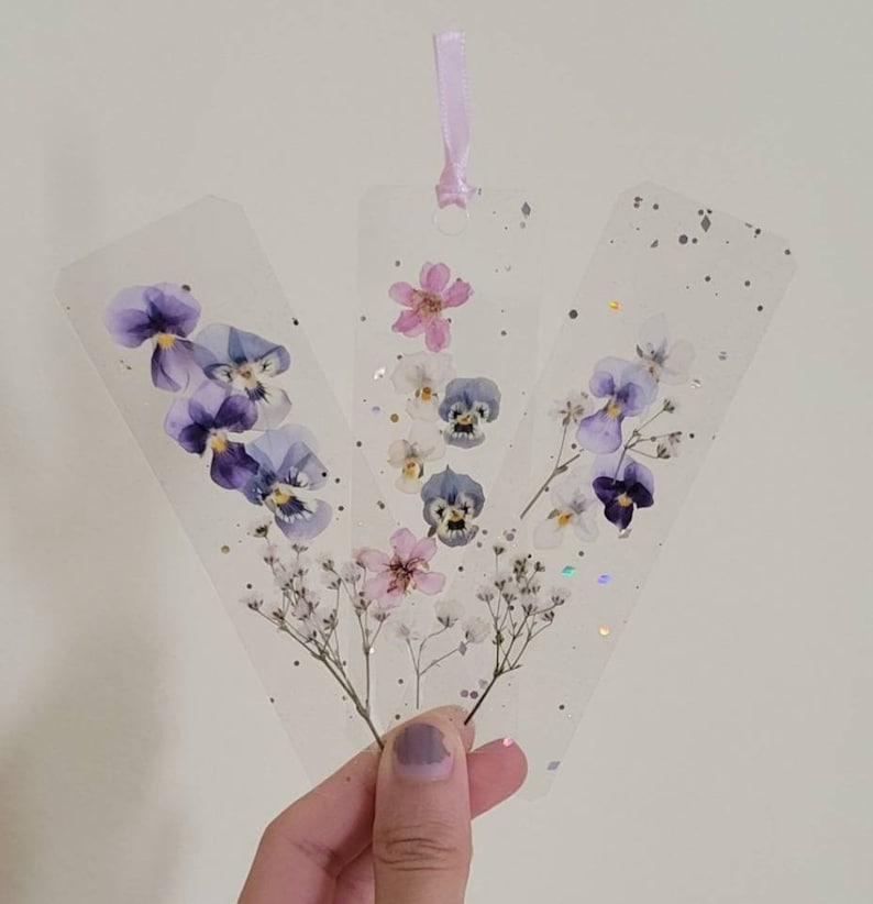 Make Your Own Customized Pressed Flower Bookmark made with REAL Flowers // Handmade Pressed Flowers, Nature, Gift, Gifting, Graduation image 2