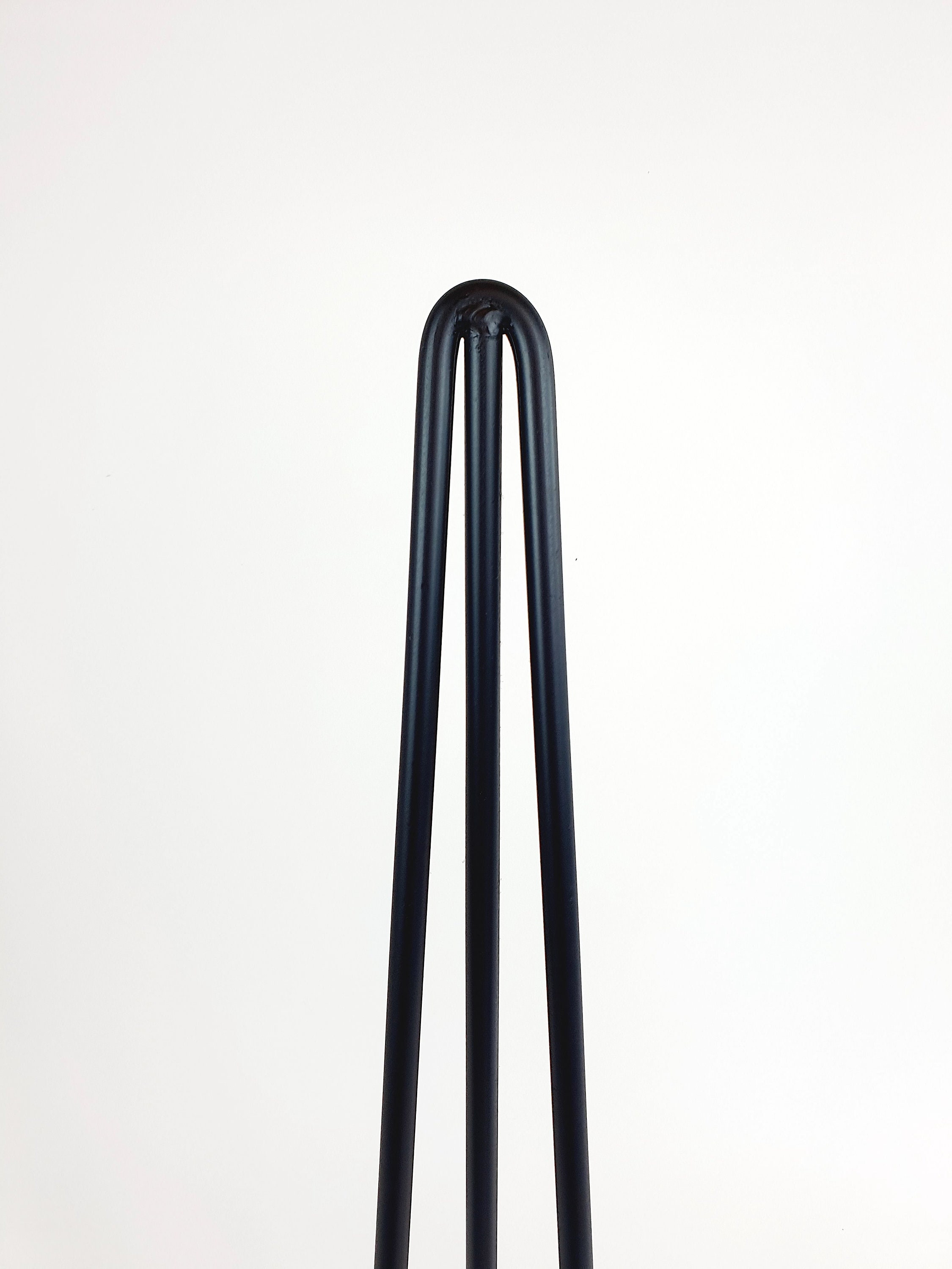 Pieds Épingles - Hairpin Legs