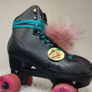 Dusty Pink Faux Fur Skate Pom Poms| Roller Skating Accessories | Roller Skating Gear| Shoe Charm Pom Poms | Fur Poms | YoonekSk8s | Set of 2