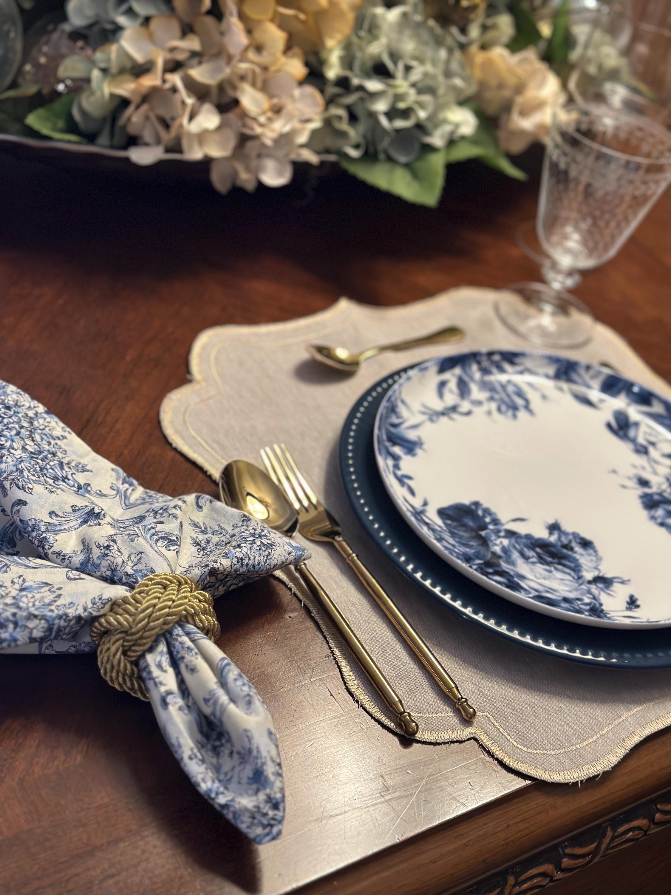 Square Light Beige Cotton Placemat with Intricate Embroidered Cutwork - Elegant and Durable Table Décor for Everyday Use or Special Events